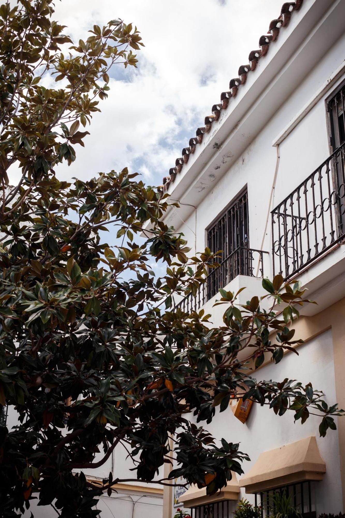 Hotel Estepona Plaza Buitenkant foto