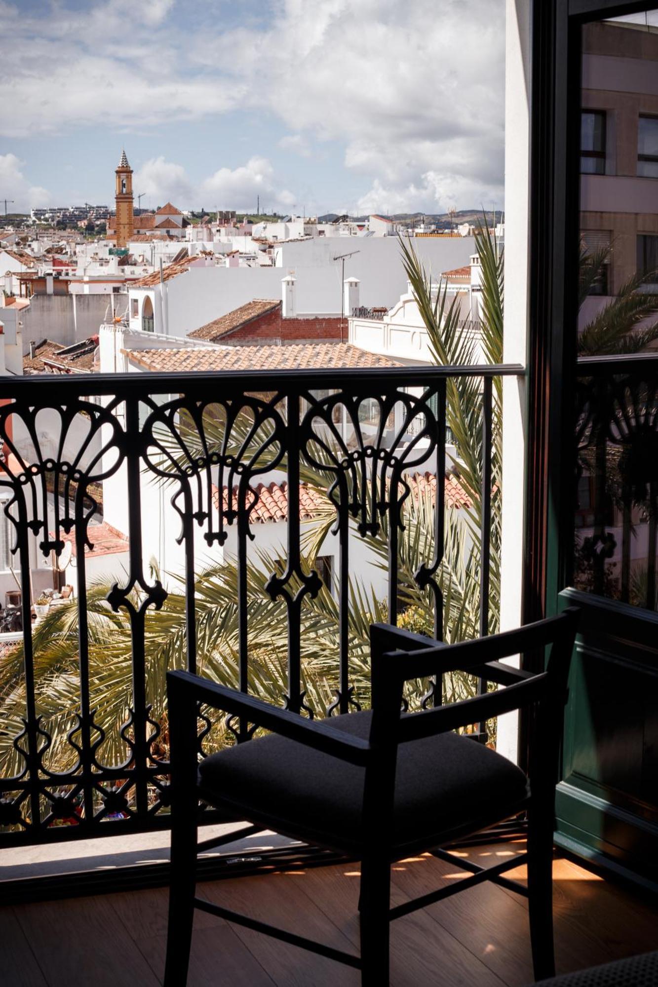 Hotel Estepona Plaza Buitenkant foto